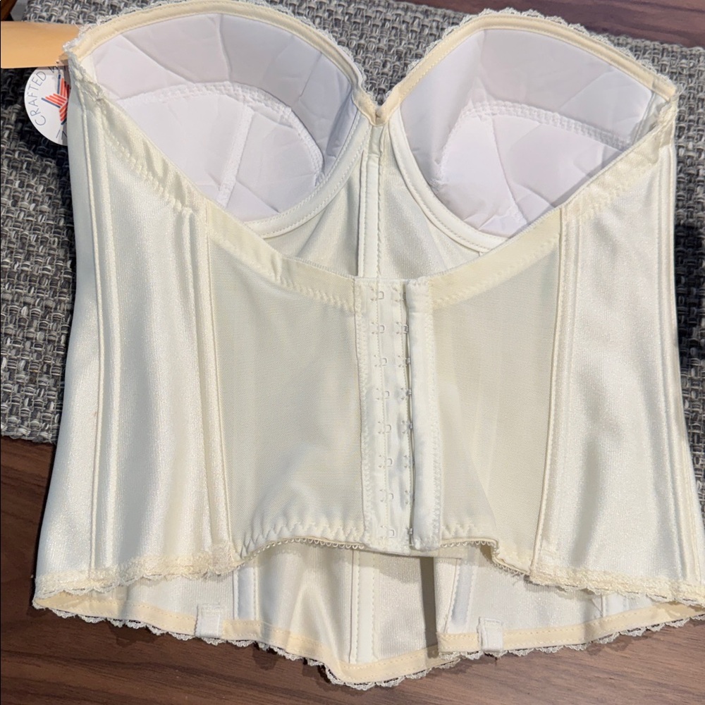 Empire Intimates vintage Y2K corsets - Picture 7 of 9